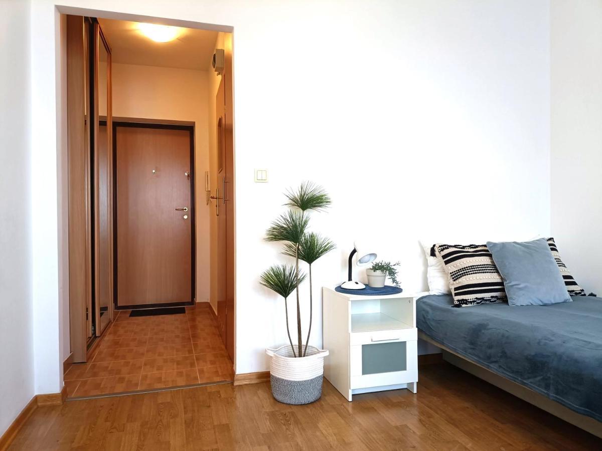 ורשה Rental Apartments Walowa מראה חיצוני תמונה